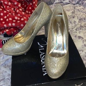 Gold glitter heels